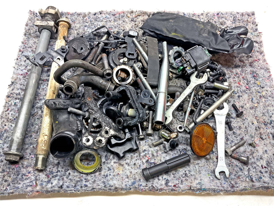 2020 Honda CB650R Assorted Nuts, Bolts & Fixings