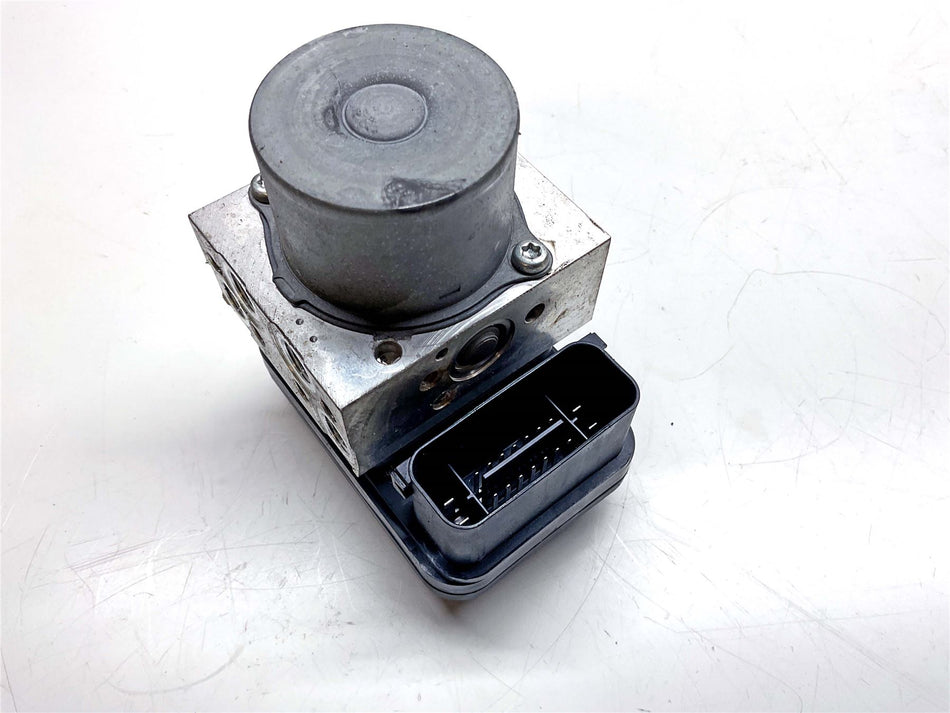 2019 Yamaha XSR700 XTribute ABS Pump - B34859300800