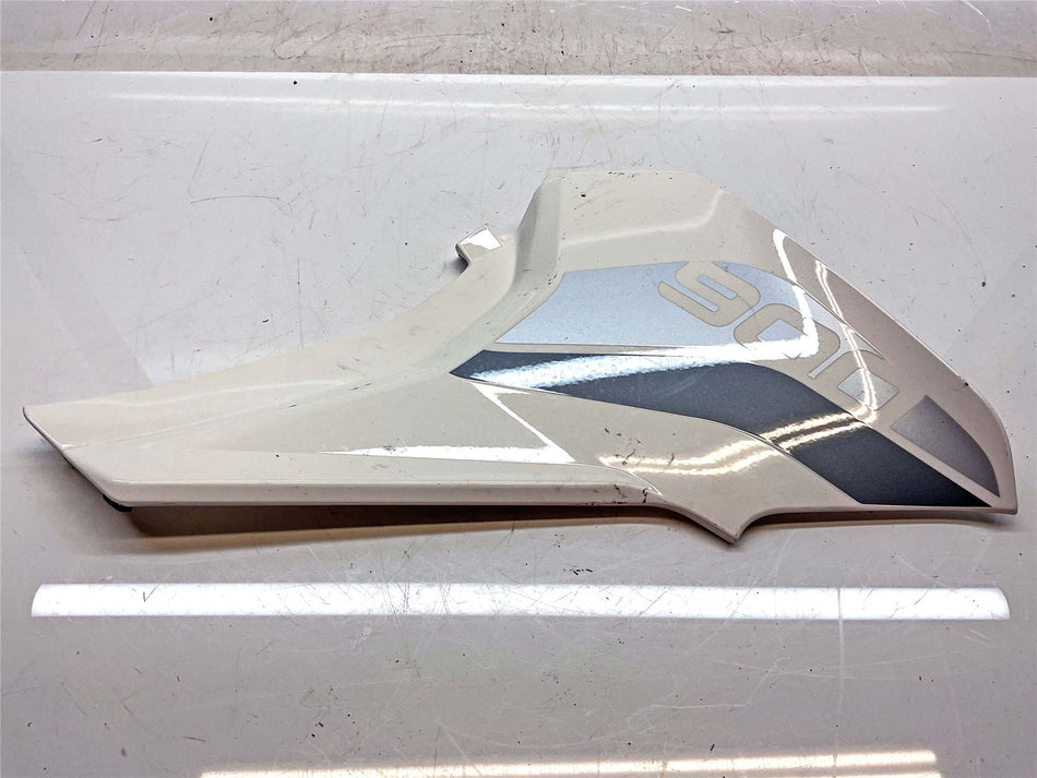 2021 Triumph Tiger 900 GT Pro Seat Panel Right - T2319295