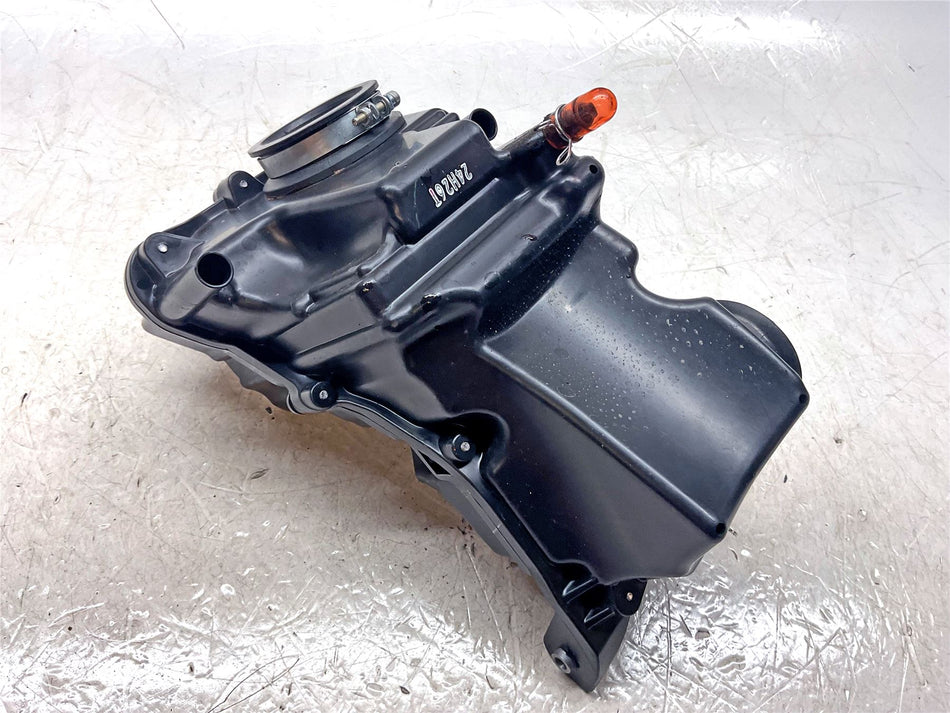 2025 Triumph Trident 660 Air Box - T2205974