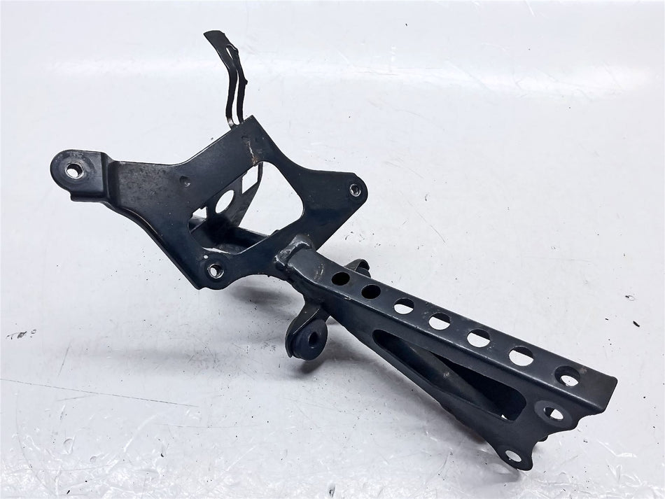 1996 Honda CBR900RR Headlight & Speedometer Bracket - 64501MAE000