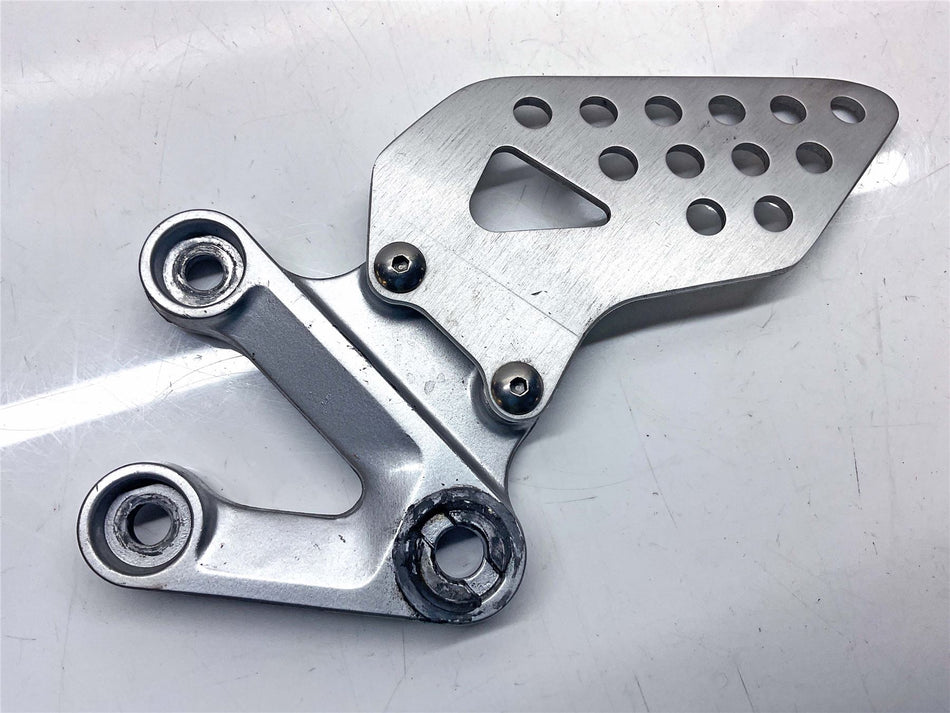 2003 Suzuki GSX-R1000 K3 Front Left Footrest Hanger - 4352118G00000