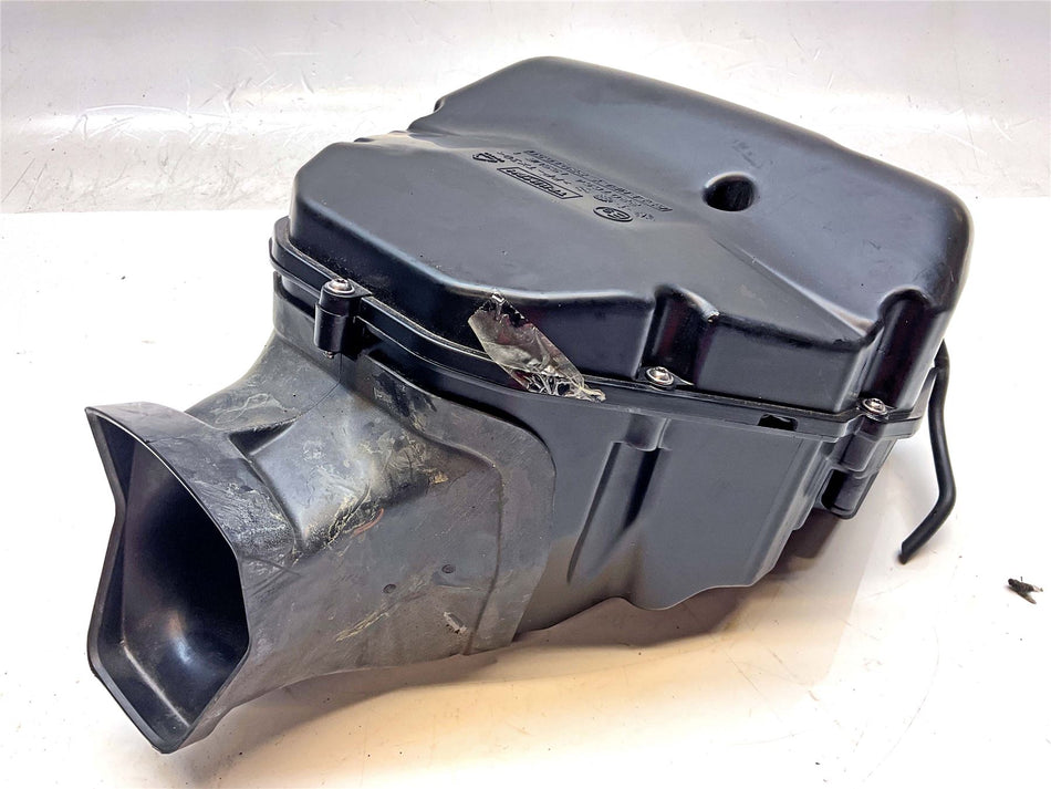 2023 Triumph Street Triple 765 R Airbox - T2207650