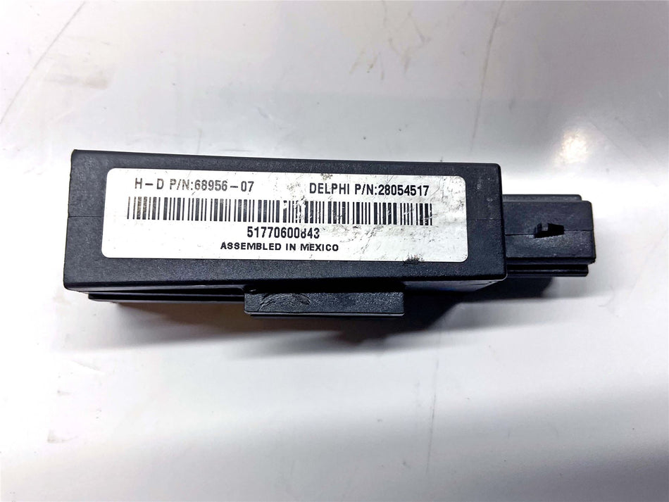 2017 Harley-Davidson Iron 883 XL883N Antenna Module - 6895607