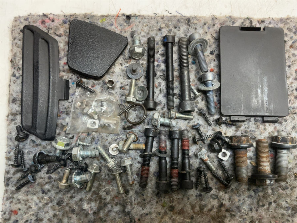 2018 Peugeot Metropolis 400 Assorted Nuts, Bolts & Fixings