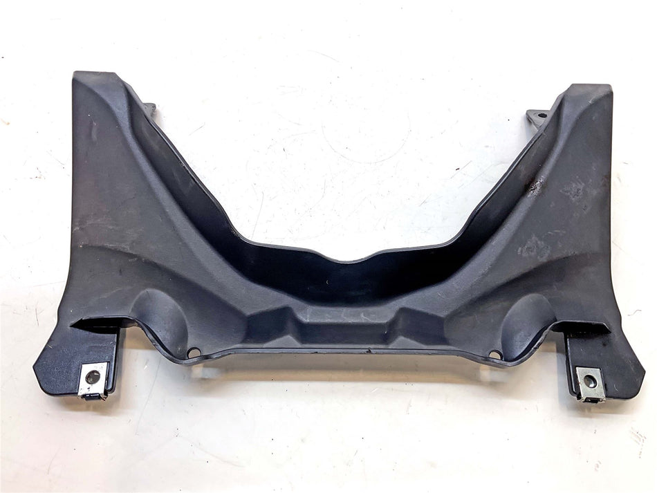 2021 Yamaha YZF-R 125 Seat Infill Fairing - BK6F171X00