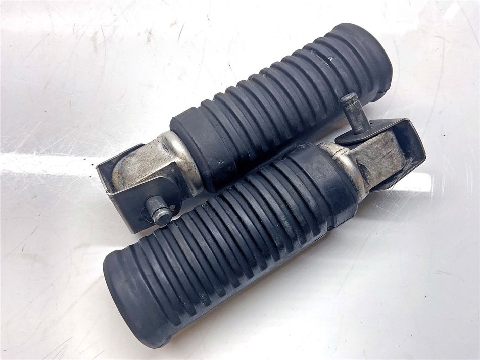 2023 Harley-Davidson Sport Glide Rider Footpegs - 50501104