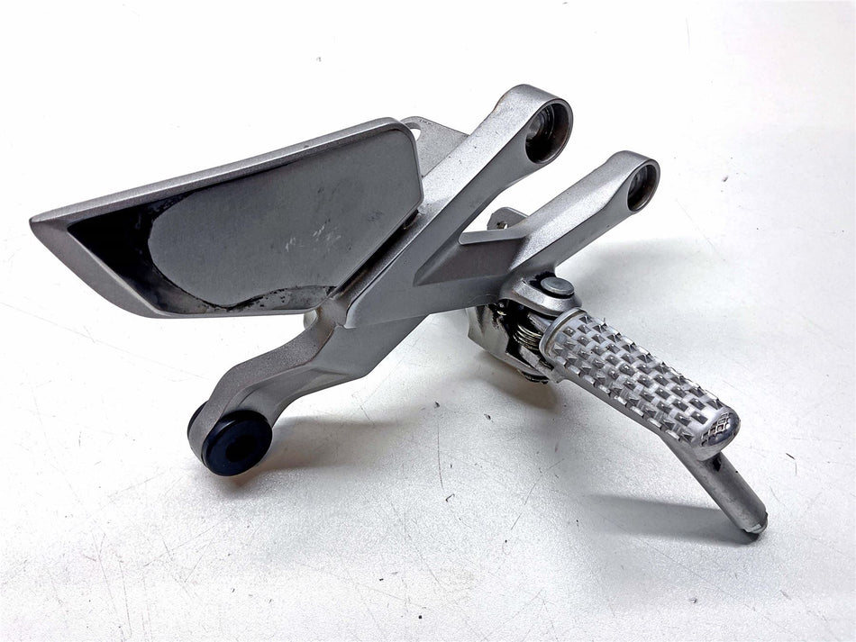 2020 Honda CB1000R Front Right Footrest & Hanger - 50655MKJD00ZB