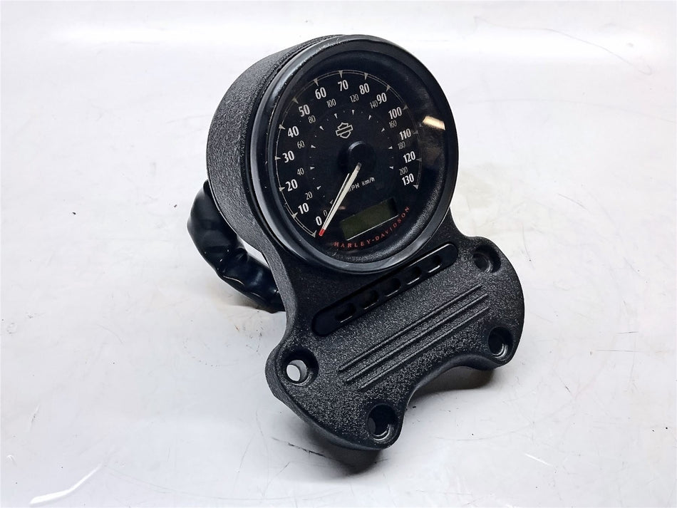 2020 Harley-Davidson Sportster 883 XL883 SPEEDOMETER 6220 MILES - 70900215A