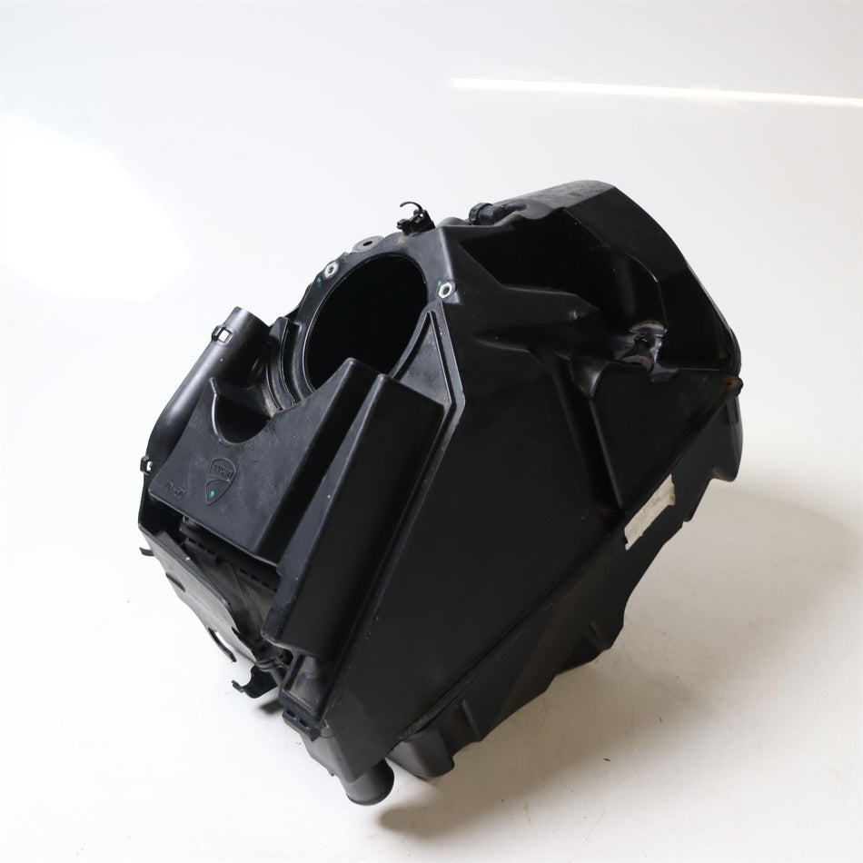 2017 Ducati Super Sport S Air Box - 44212792D