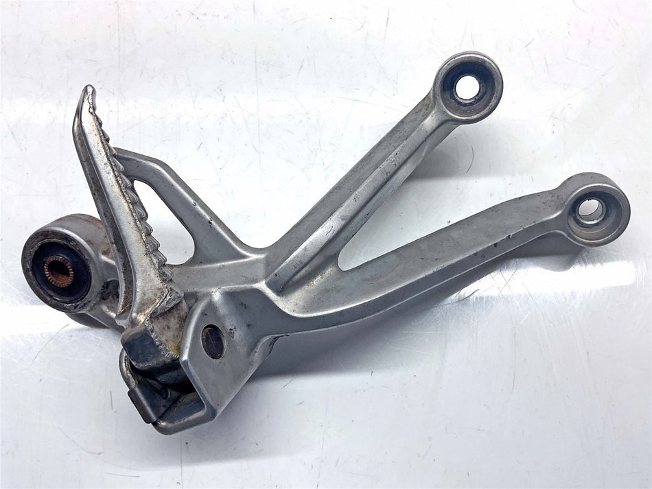 2003 Suzuki GSX-R1000 K3 Rear Right Footrest & Hanger - 4360018G00000