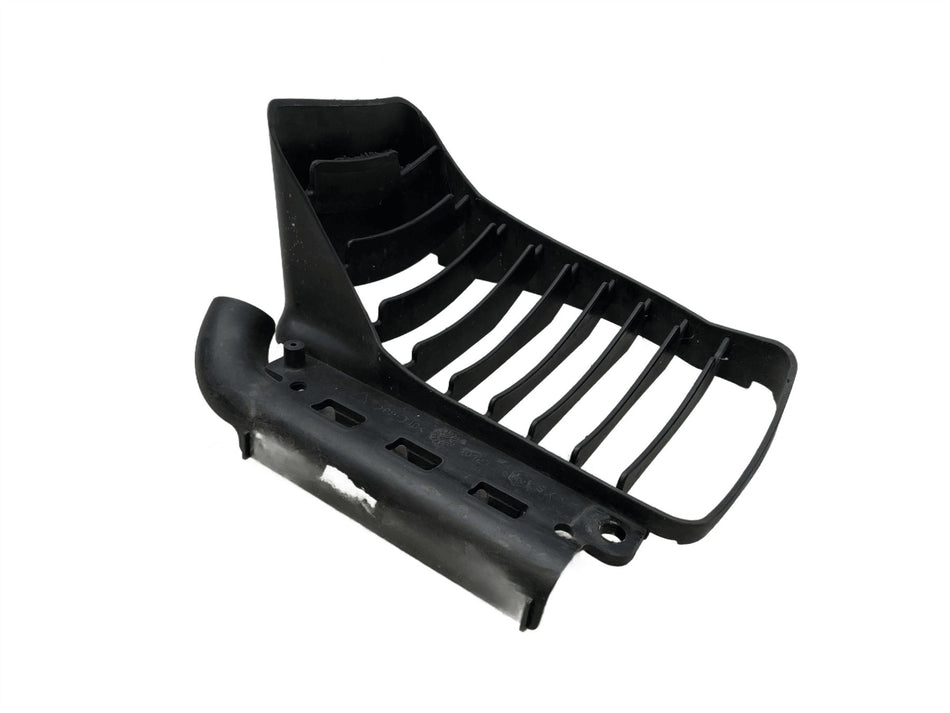 2017 Vespa GTS300 Super Radiator Guard 673539