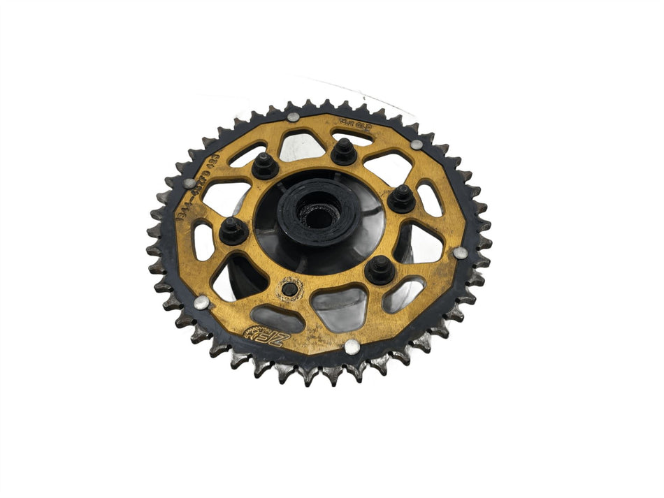 2010 Yamaha YZF R125 Sprocket & Carrier 184448ZFD428