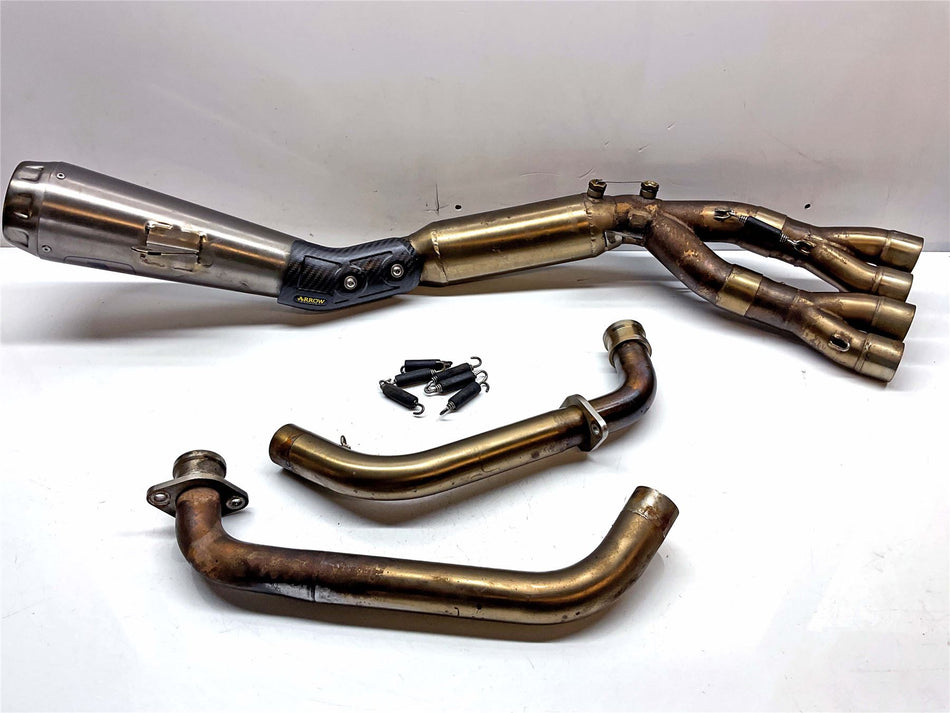 2025 Honda CBR650R E-Clutch Arrow Exhaust System Kit
