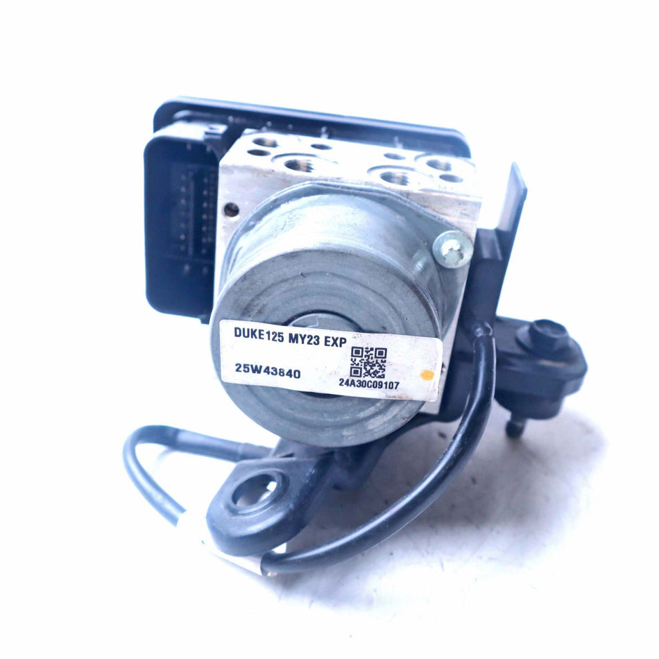 2024 KTM Duke 125 ABS Pump - 96042031044