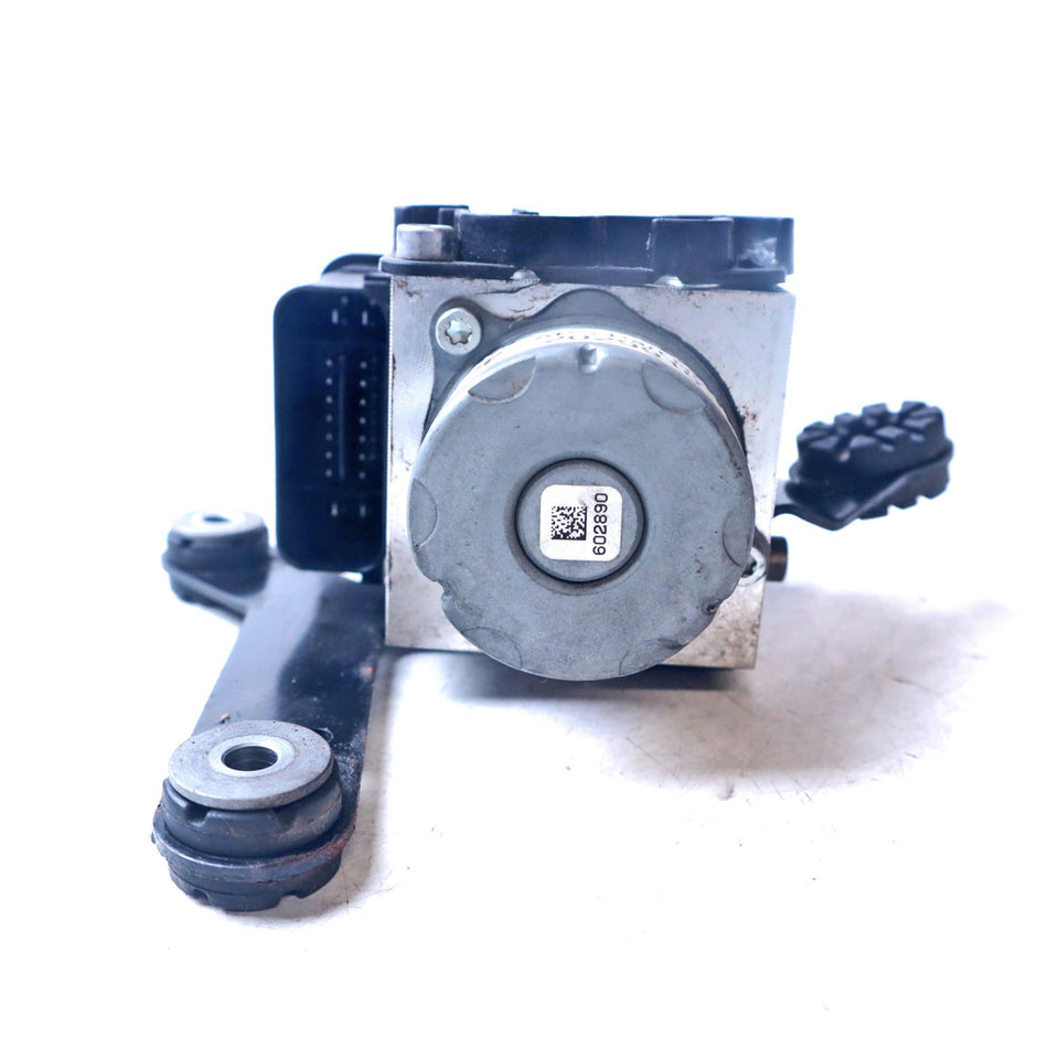 2021 Triumph Tiger 850 Sport ABS Pump - T2029911