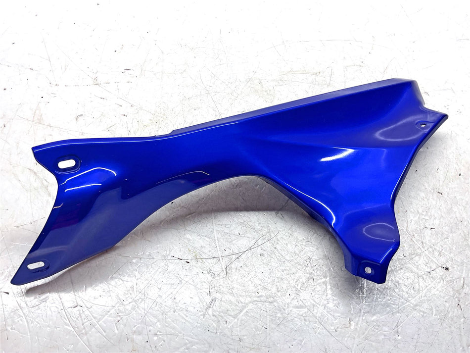 2024 Yamaha YZF R7 Right Side Seat Panel - BEB2837M00P0