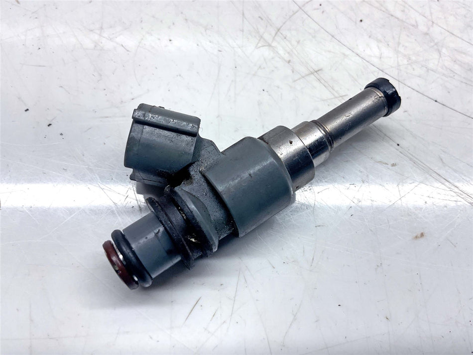 2014 Yamaha MT-09 Fuel Injector - 4C8137610000