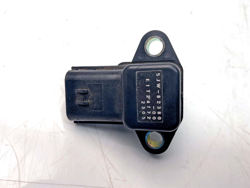 2002 Yamaha YZF R1 Pressure Sensor - 5JW823800000