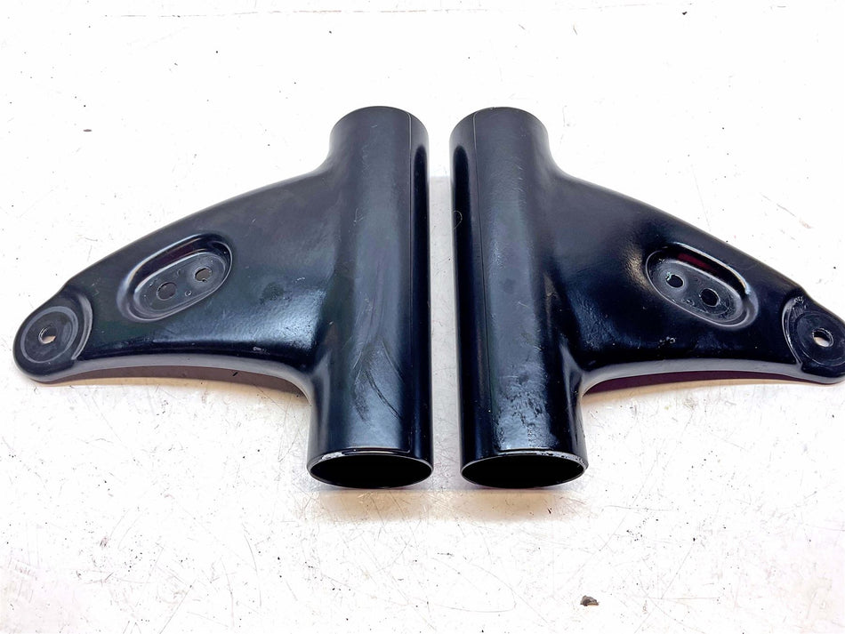 2023 Triumph Bonneville T120 Left & Right Headlight Mounts - T2703006