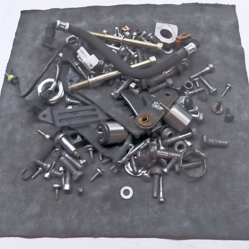 2010 Triumph Street Triple 675 Bag of Nuts, Bolts & Fixings - B59621BOB