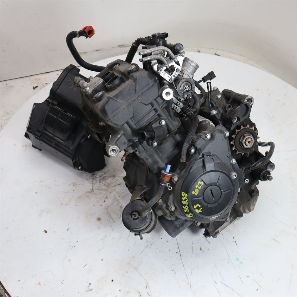 2023 Yamaha Yzf R3 Engine 6452 Miles - Great Condition
