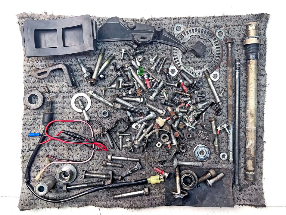 2014 Kawasaki Z1000 SX Assorted Fixings & Bolts