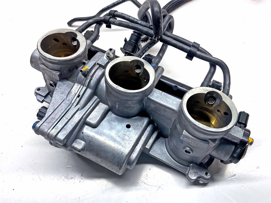 2019 Triumph Street Triple 765 RS Throttle Bodies - T1243415