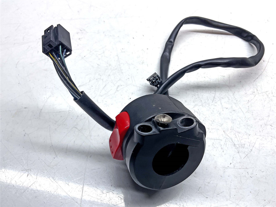 2017 Suzuki SV650A Switchgear Right - 3720018K00000