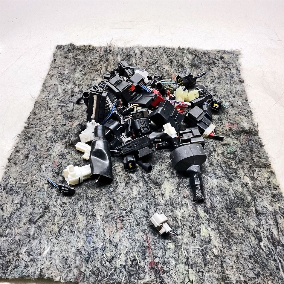 2024 Yamaha MT-10 Bag of Connectors - B59506BAC