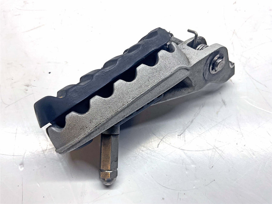 2022 Triumph Tiger 1200 GT Pro Left Rider Footpeg - T2083867