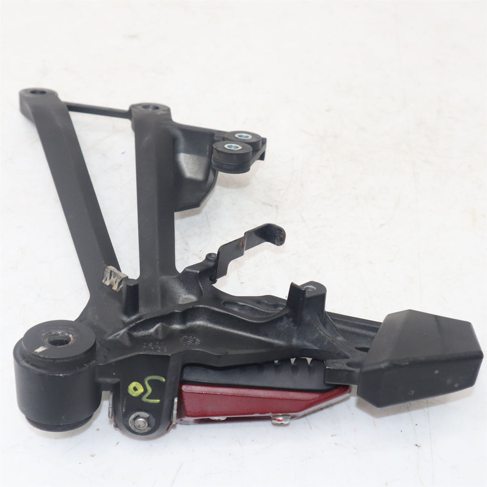 2015 KAWASAKI NINJA 1000SX ZX1000 R/H Right Rear Footrest Hanger - 35063090718R