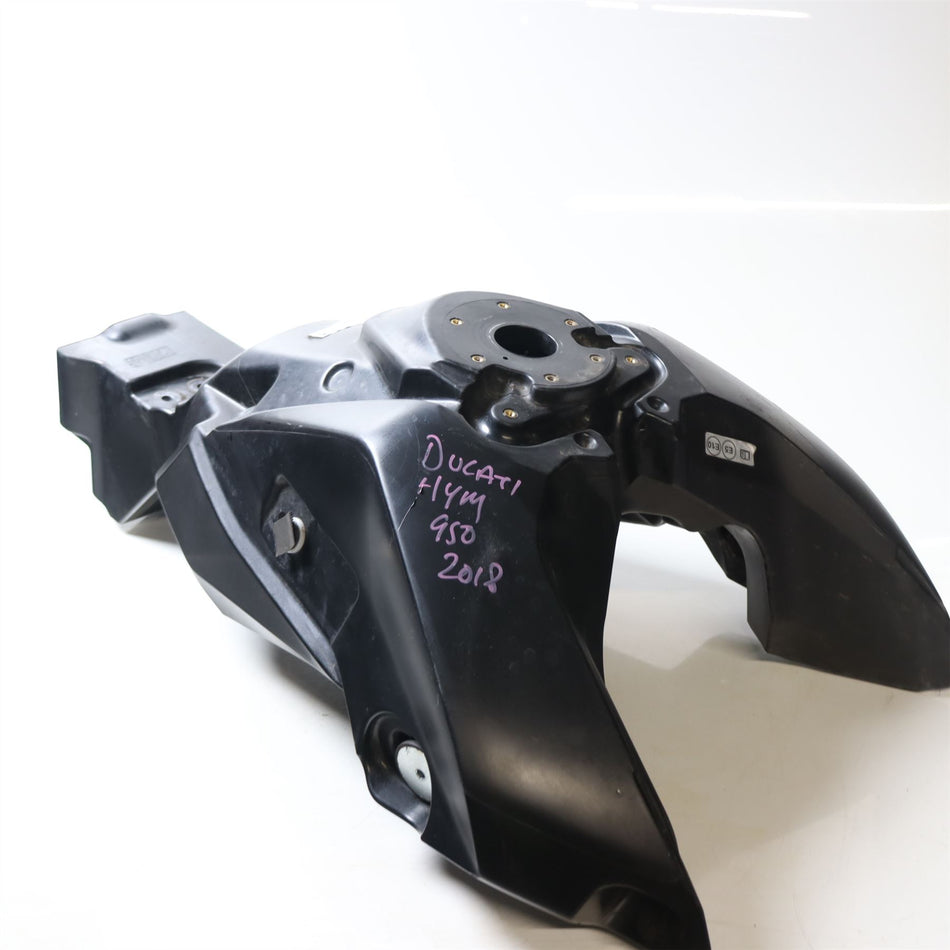 2018 Ducati Hypermotard 950 Fuel Tank - 58611972B