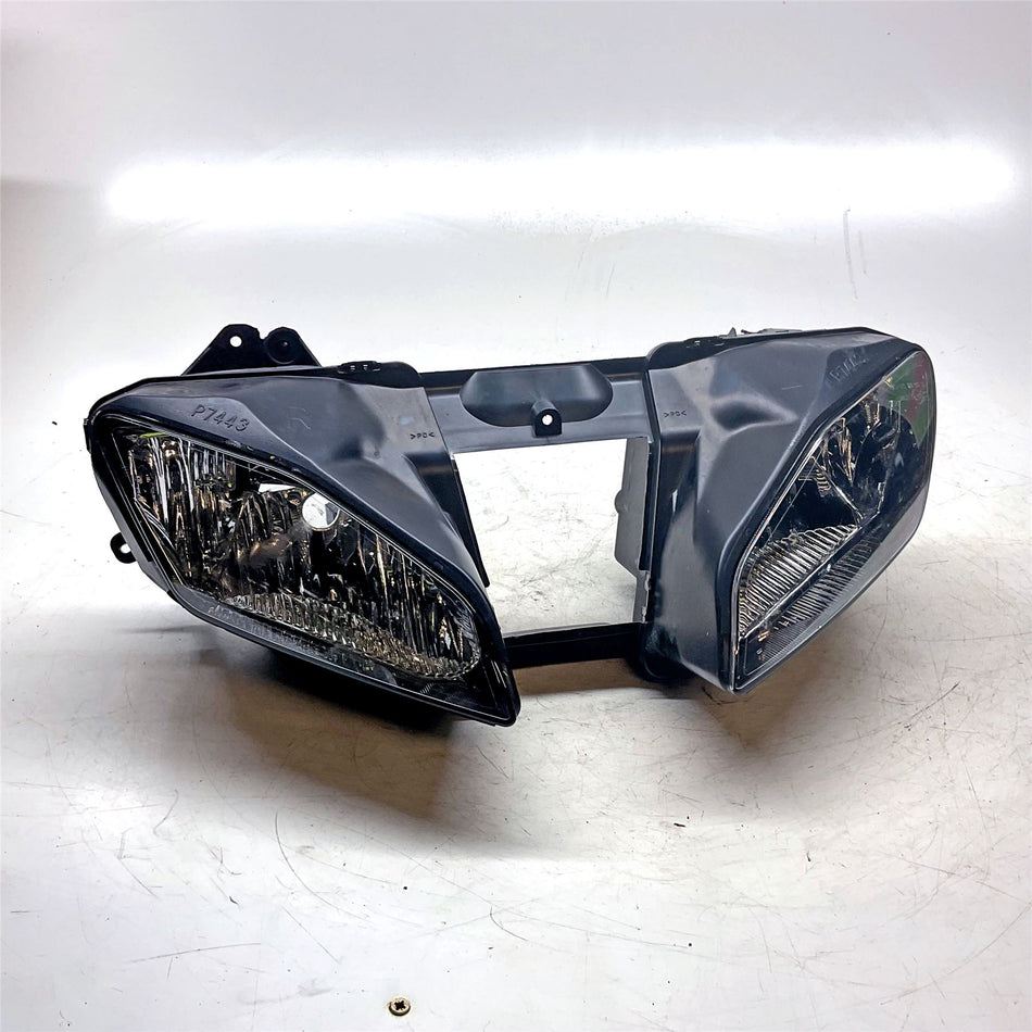 2013 Yamaha YZF R6 Headlight - NP-000115