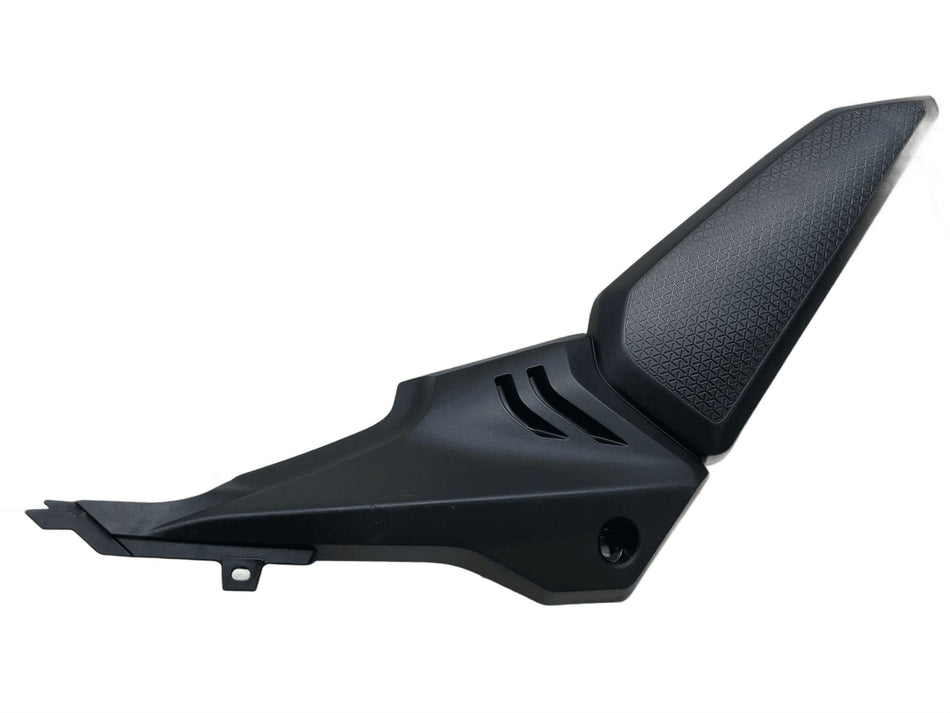 2021 Honda CB650R Right Side Cover 83120MKND50