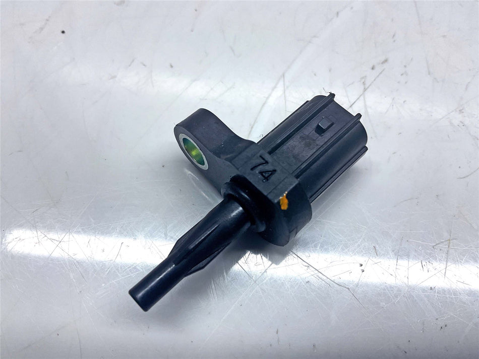 2021 Triumph Speed Triple 1200 RS Air Temp Sensor - T1290088