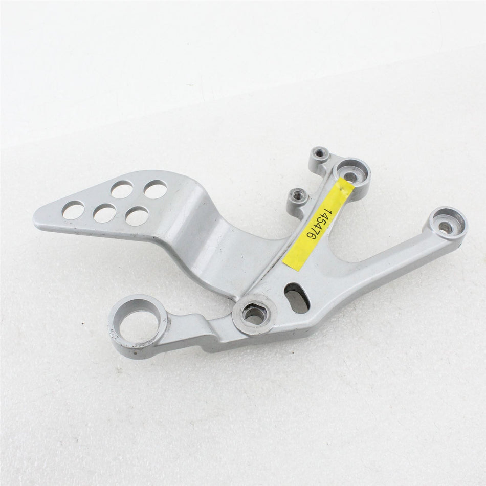 2018 YAMAHA YZF R125 R/H Front Footrest Hanger - 5D7-F7443-20