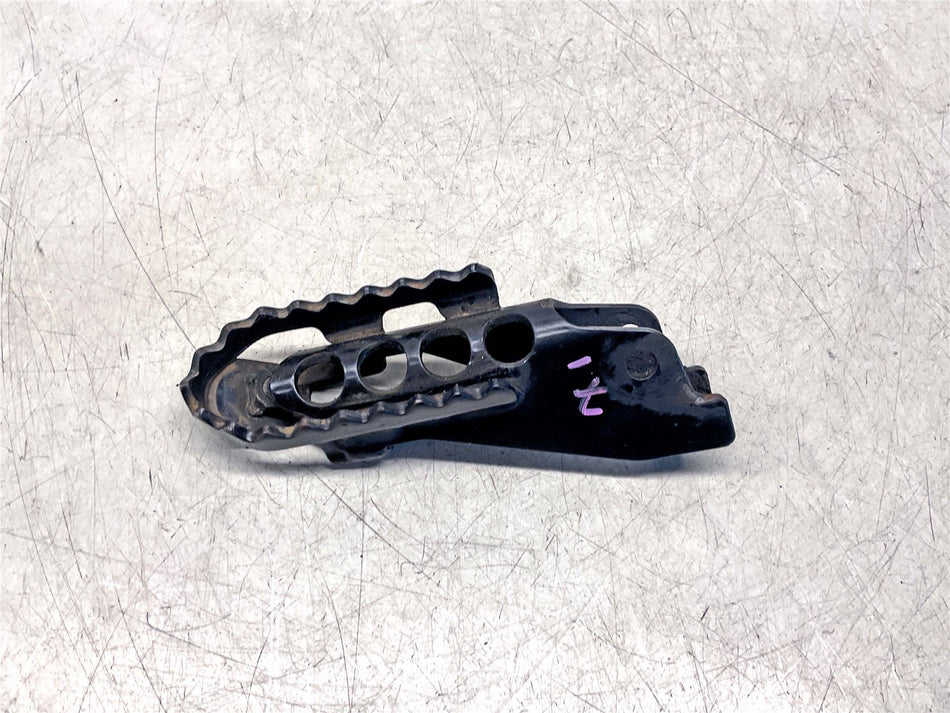 2015 Triumph Tiger 800 XCX Right Front Footrest - T2085145