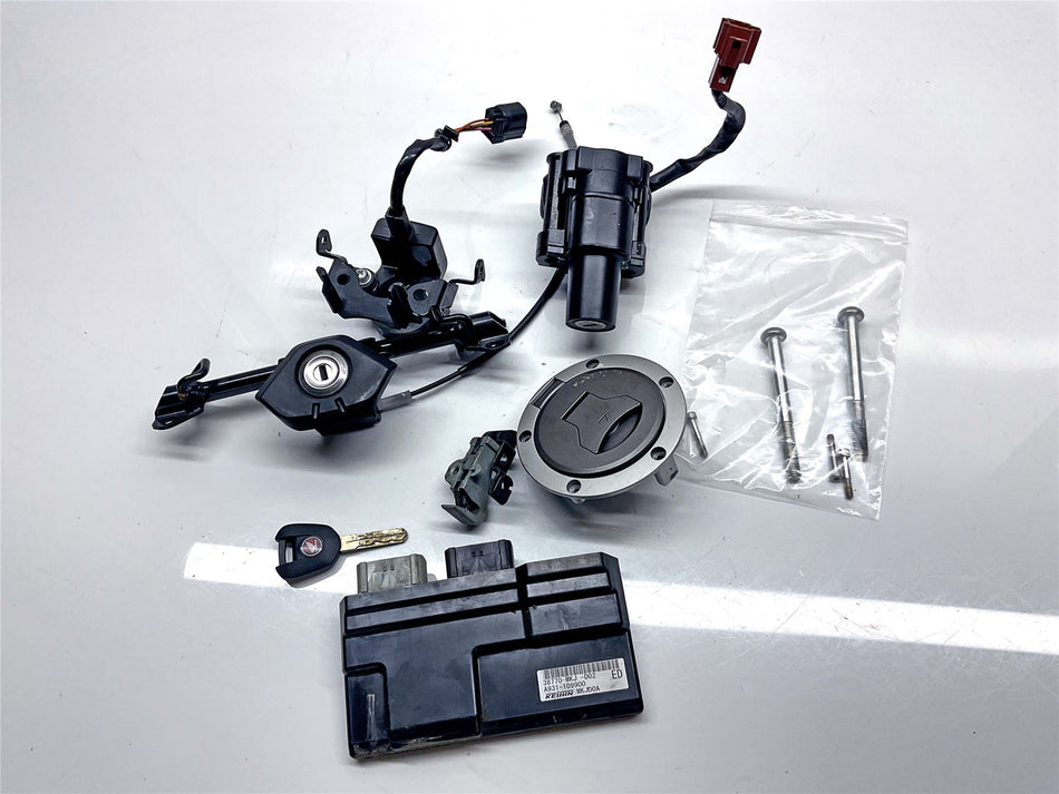 2019 Honda CB1000R Full Lock Set / Key Set / ECU - 35010MKJD40