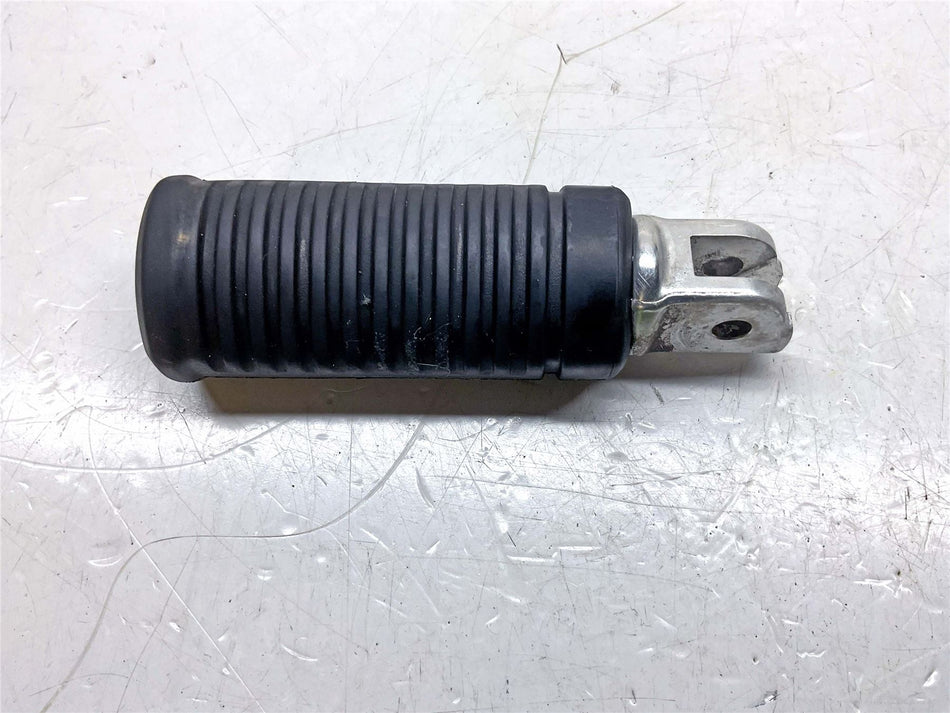 2023 Harley-Davidson Street Bob FXBBS 114 Right Front Footrest  - 50501106