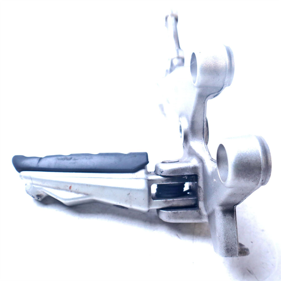 2021 BMW S1000XR Right Front Footrest - 46718404606
