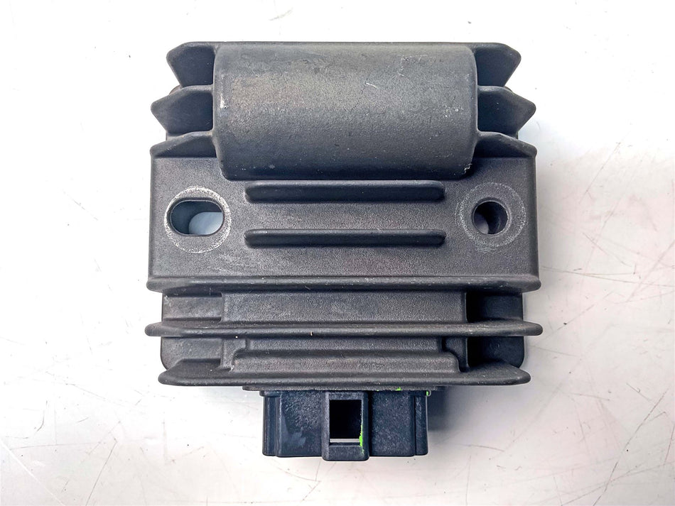2023 Yamaha YZF-R 125 Regulator & Rectifier - BK6H196000