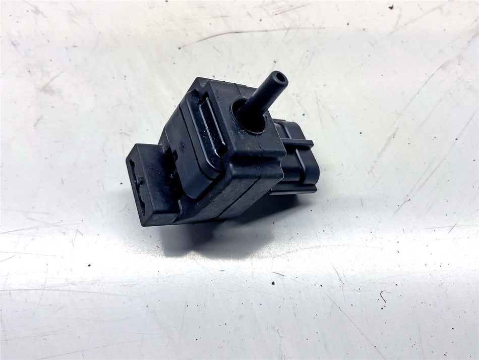 2020 KTM 1290 Super Duke R Pressure Sensor - 61041085100
