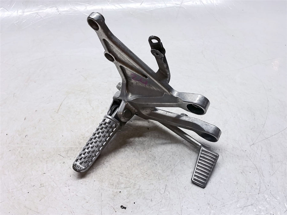 2005 Honda CBR1000RR Fireblade Right Footrest - 50660MEL000