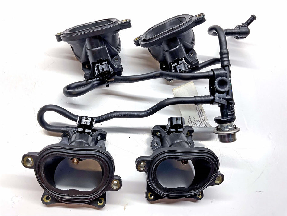 2020 Ducati Streetfighter V4 S Lower Fuel Pipe & Injectors - 59024144B