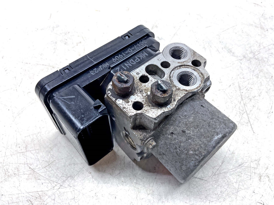 2023 Honda CB500F ABS Pump - 57110MKPDN2