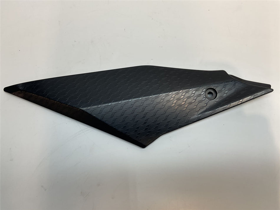 2018 Yamaha YZF R1 Left Tank Cover - 2CR2412900