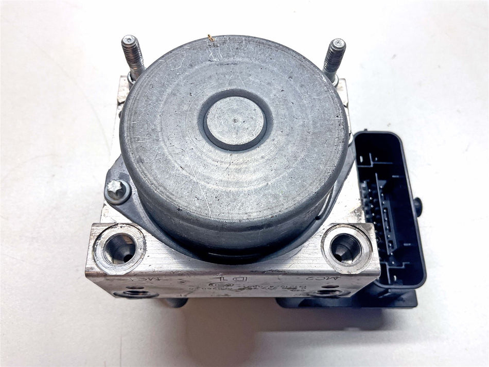 2014 Ducati Monster 696 ABS Pump - 54240221A