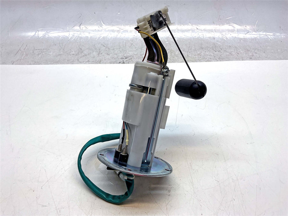2019 Kawasaki Z900 ZR900 Fuel Pump - 490400756