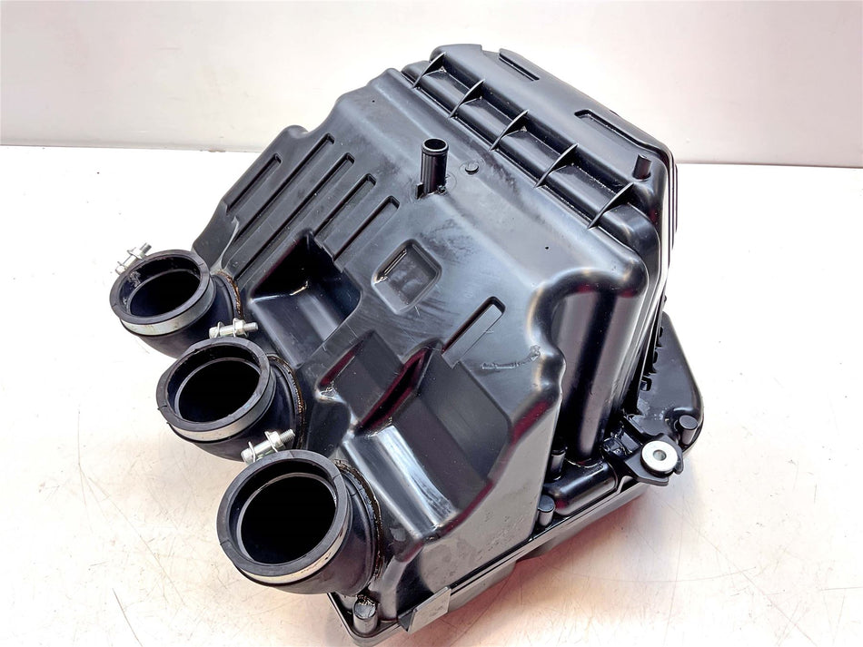 2015 Yamaha MT-09 Airbox - 2S31484000